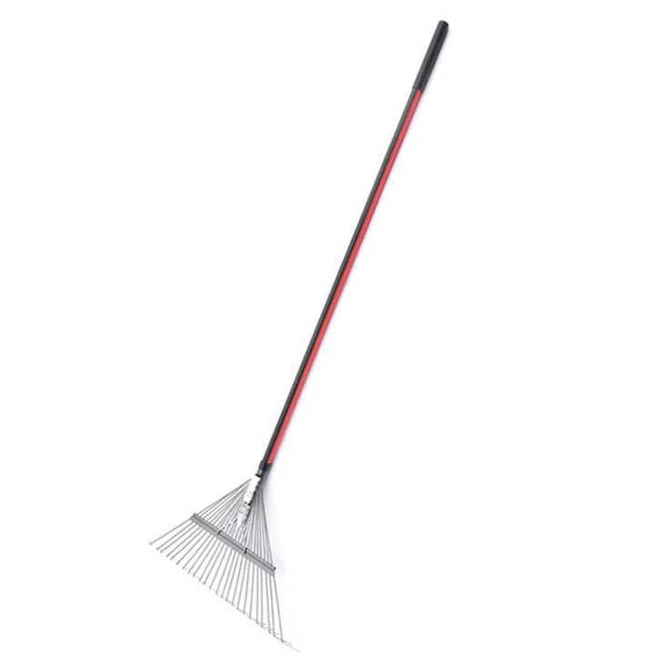 Trávník A Listí Hrábě