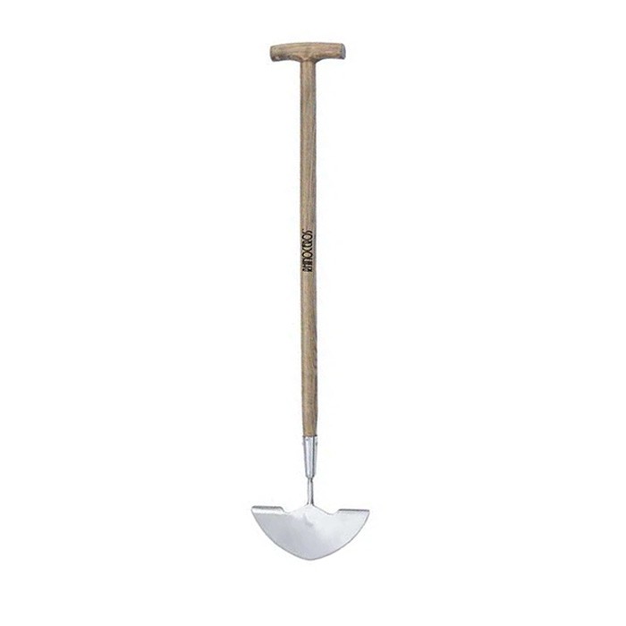 Zahradní ořezávačka s dlouhou rukojetí