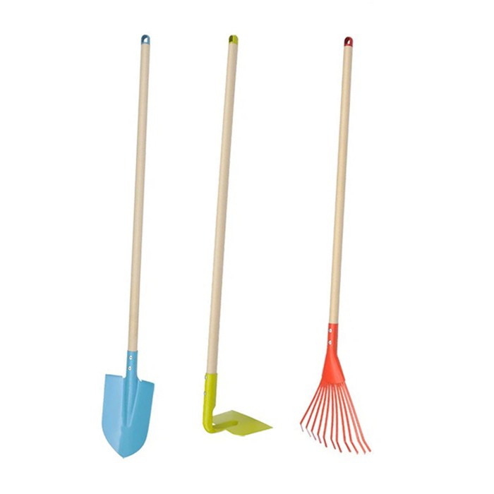 Dětská lopata s dlouhou rukojetí