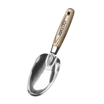 Naběračka na zahradní půdu